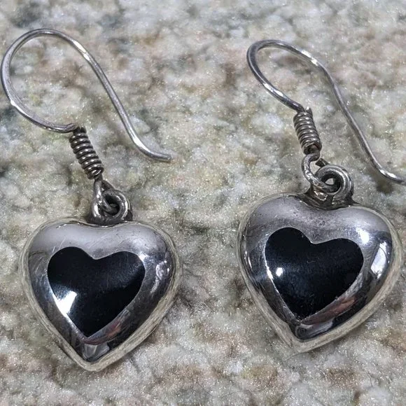 Vintage Mexican Taxco Sterling Silver Heart Charm Earrings with Black Onyx Inlay - Picture 8 of 9